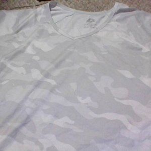 Reebox Woman's V neck top